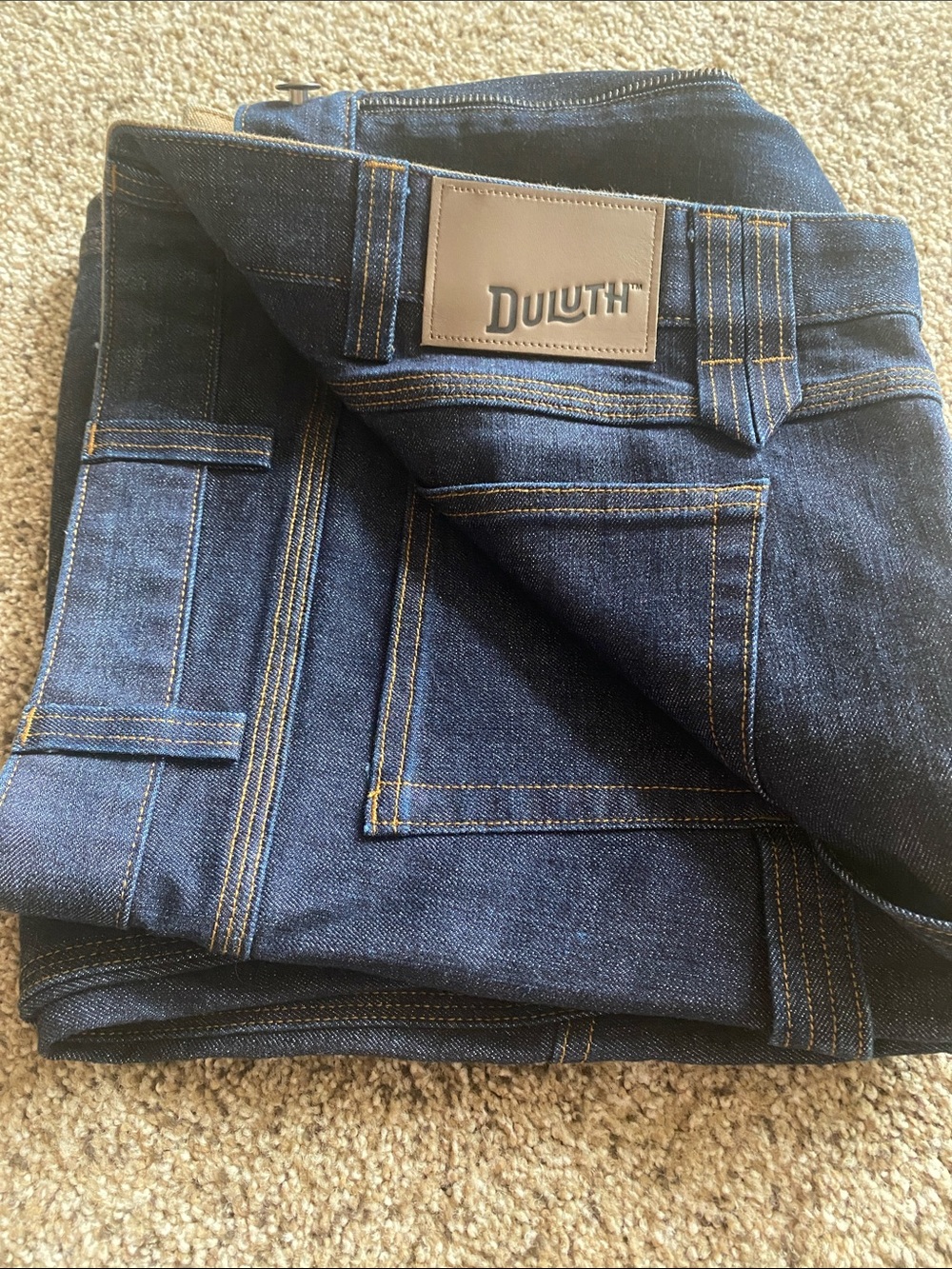 Duluth Men’s Dark Blue Denim Jeans NWOT